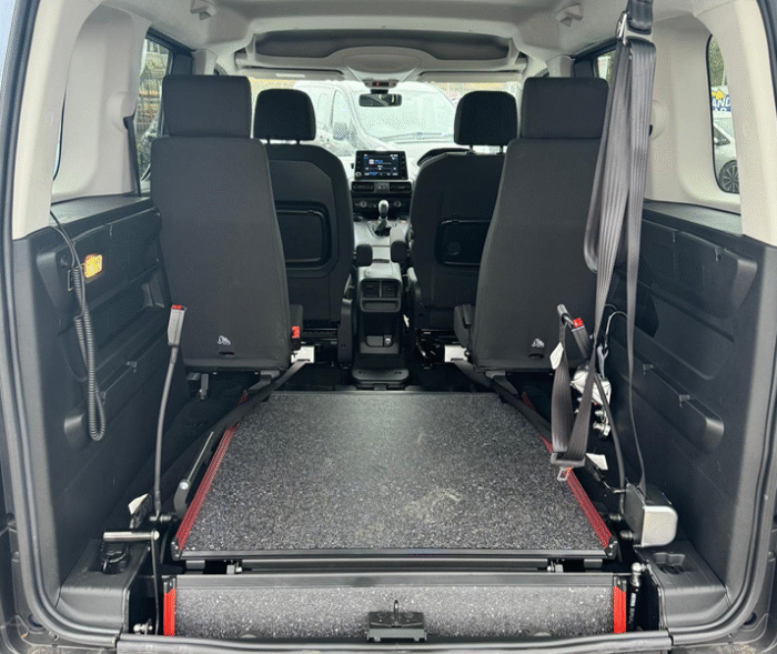 2019 Peugeot Rifter Horizon Wheelchair Accessible Vehicle Hire - Image 3
