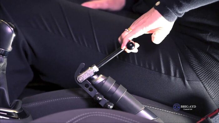 Easy Release hand brake - Image 2