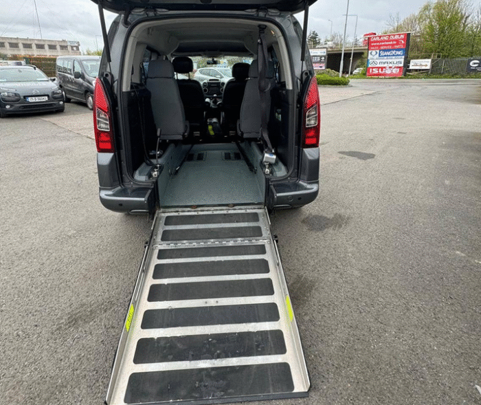 2014 Peugeot Partner Wheelchair Accessible Vehicle Hire - Image 4