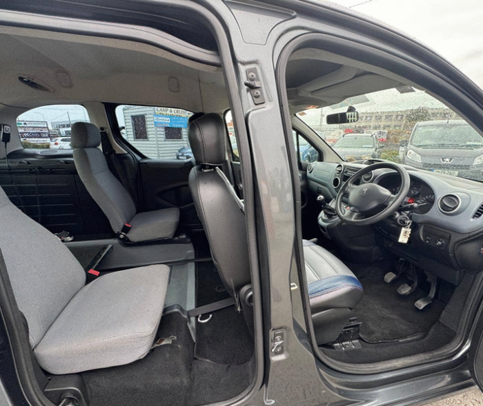 2014 Peugeot Partner Wheelchair Accessible Vehicle Hire - Image 8